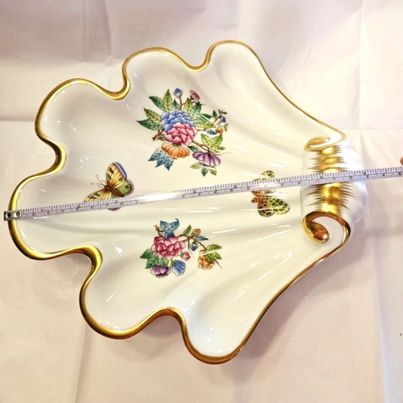 HEREND "Queen Victoria" pattern, shell-shaped dish. - Picture 5 of 10